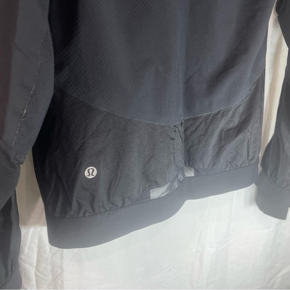 lululemon athletica on run Black Utility Jacket - Picture 4 of 9